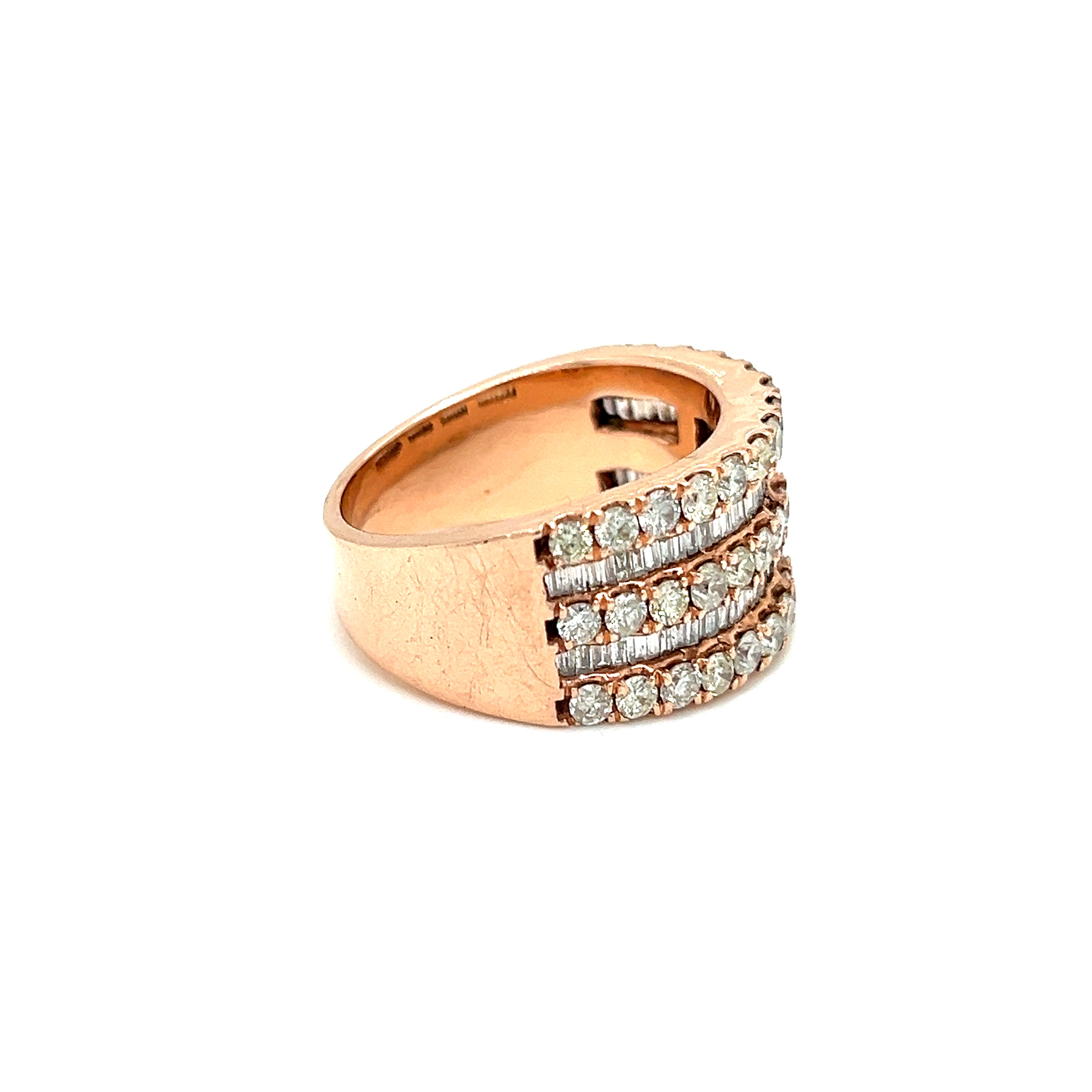 Round and Baguette Diamond Band